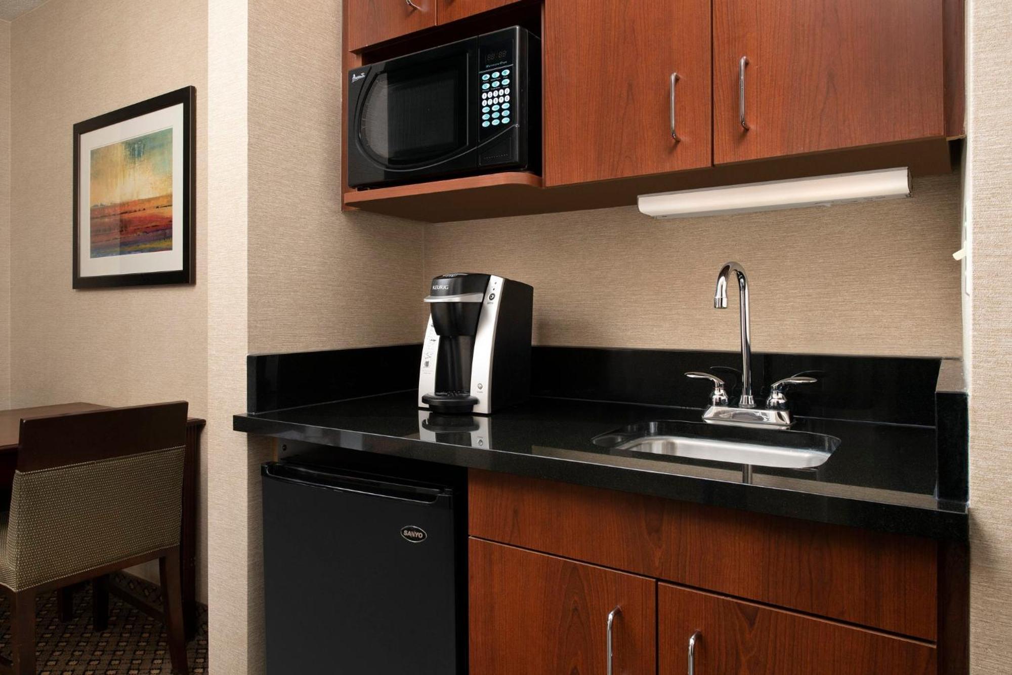 Holiday Inn Express & Suites By Ihg Chambersburg By Ihg Exterior foto